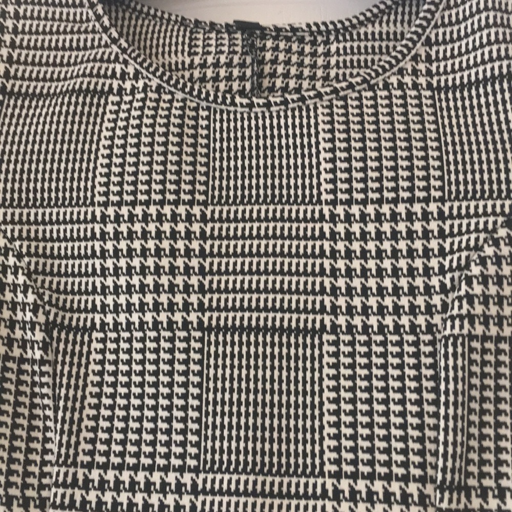 Interi Dress - Picture 3 of 5
